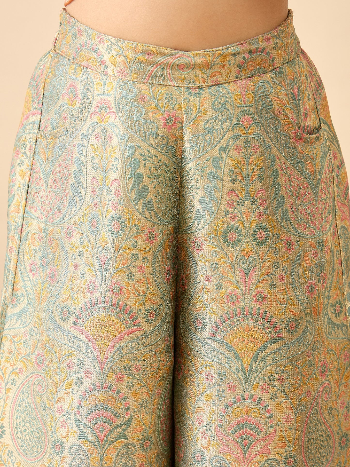 Girls Embroidery Top With Pants - Peach