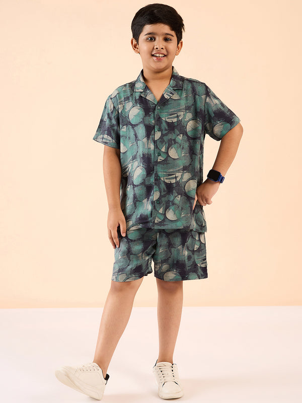 Boys Mid Thigh Printed Shirt with Shorts - Green