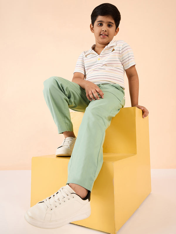 Boys Ankle Length Solid Cargo Pants - Green