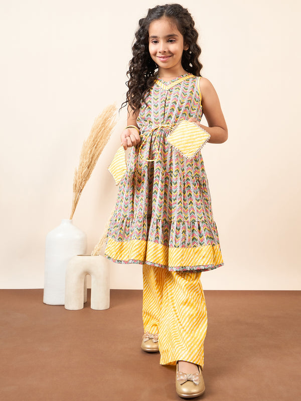 Girls Multi Printed Cotton Fit and Flare Kurti Set