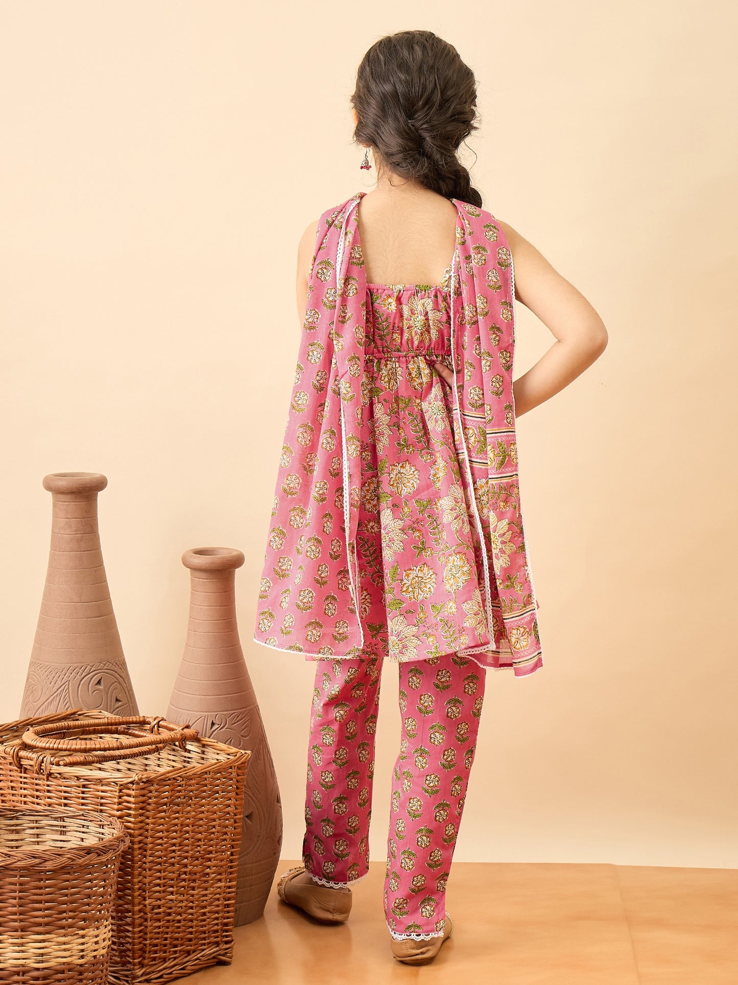 Girls Above Knee Printed Kurti Set - Pink