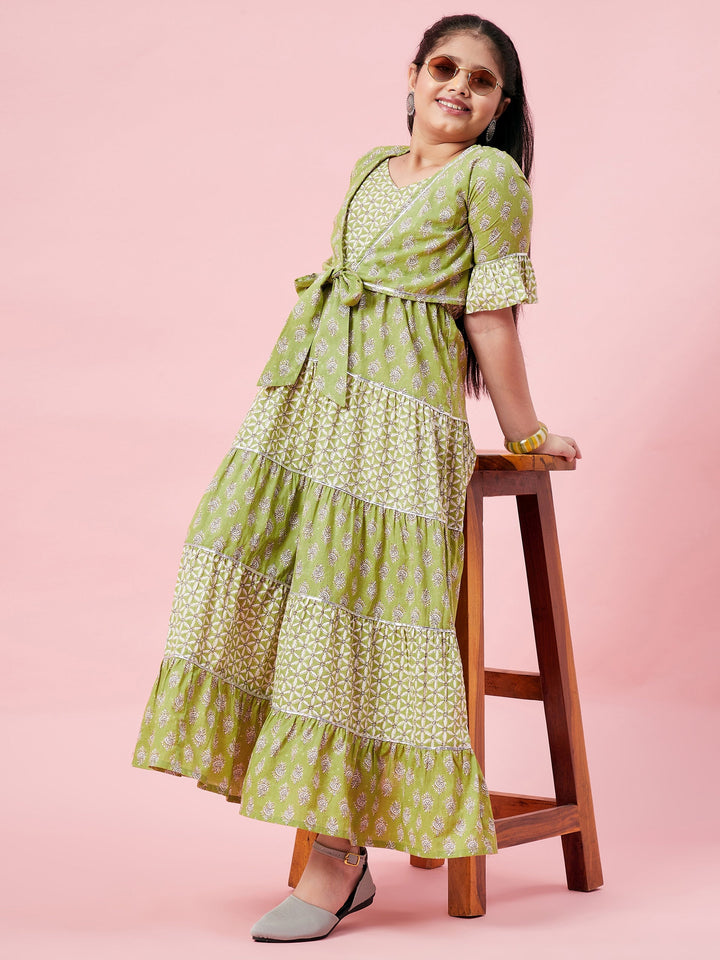 Girl's Green Printed Layered Dress StyloBug